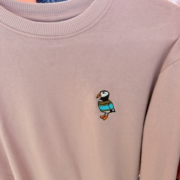 Mauve Color Crewneck Long Sleeve Sweatshirt Size Small 100% Cotton Puffin Front - Picture 4 of 6